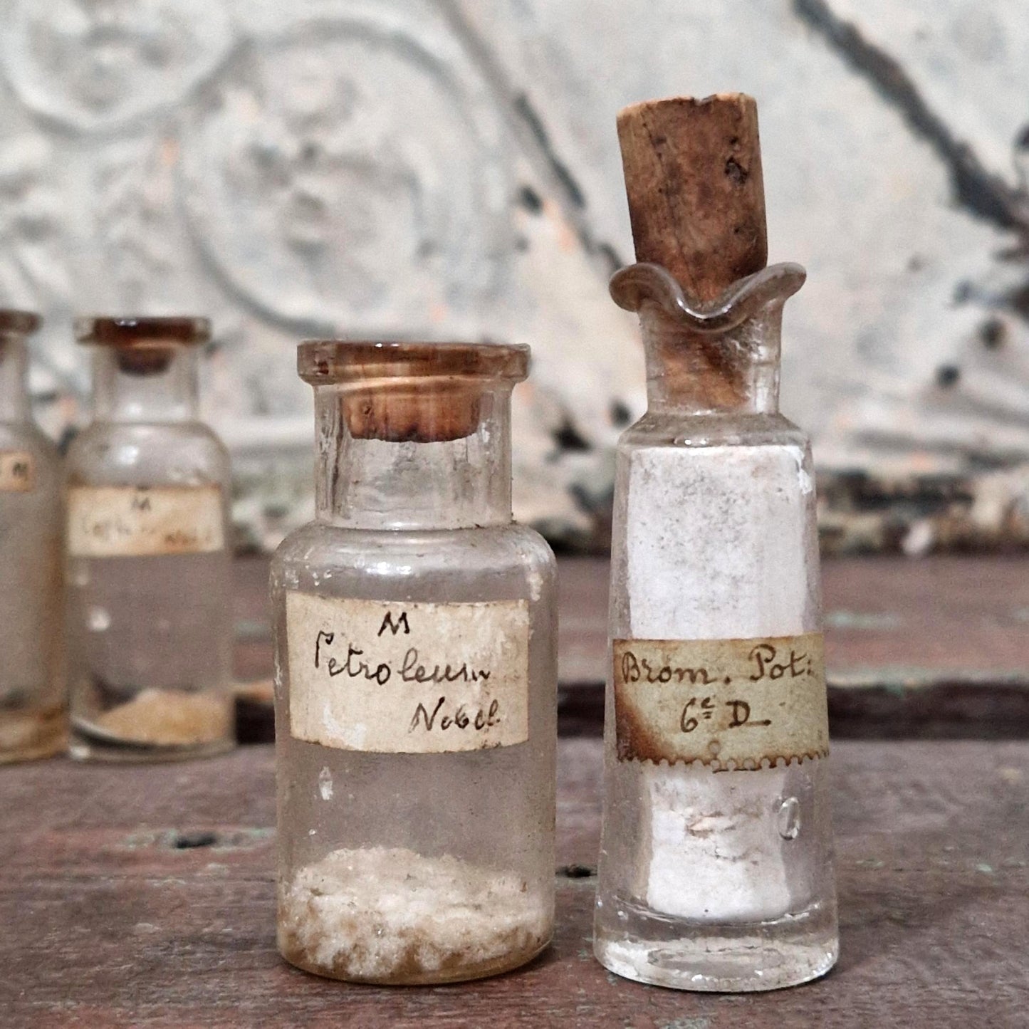 Fioles de laboratoire / officine homéopathique (l26)
