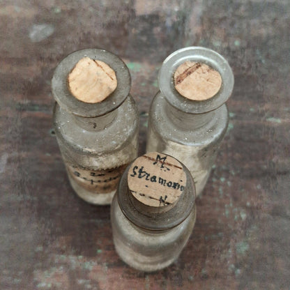 Old vials "Stramonium / Sepedum / Ovum" (l28)