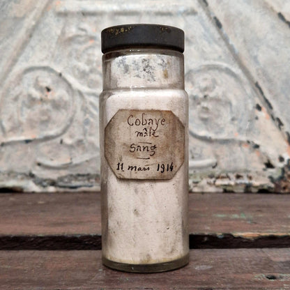 Large antique bottle "Male guinea pig blood", 1914 (f32)