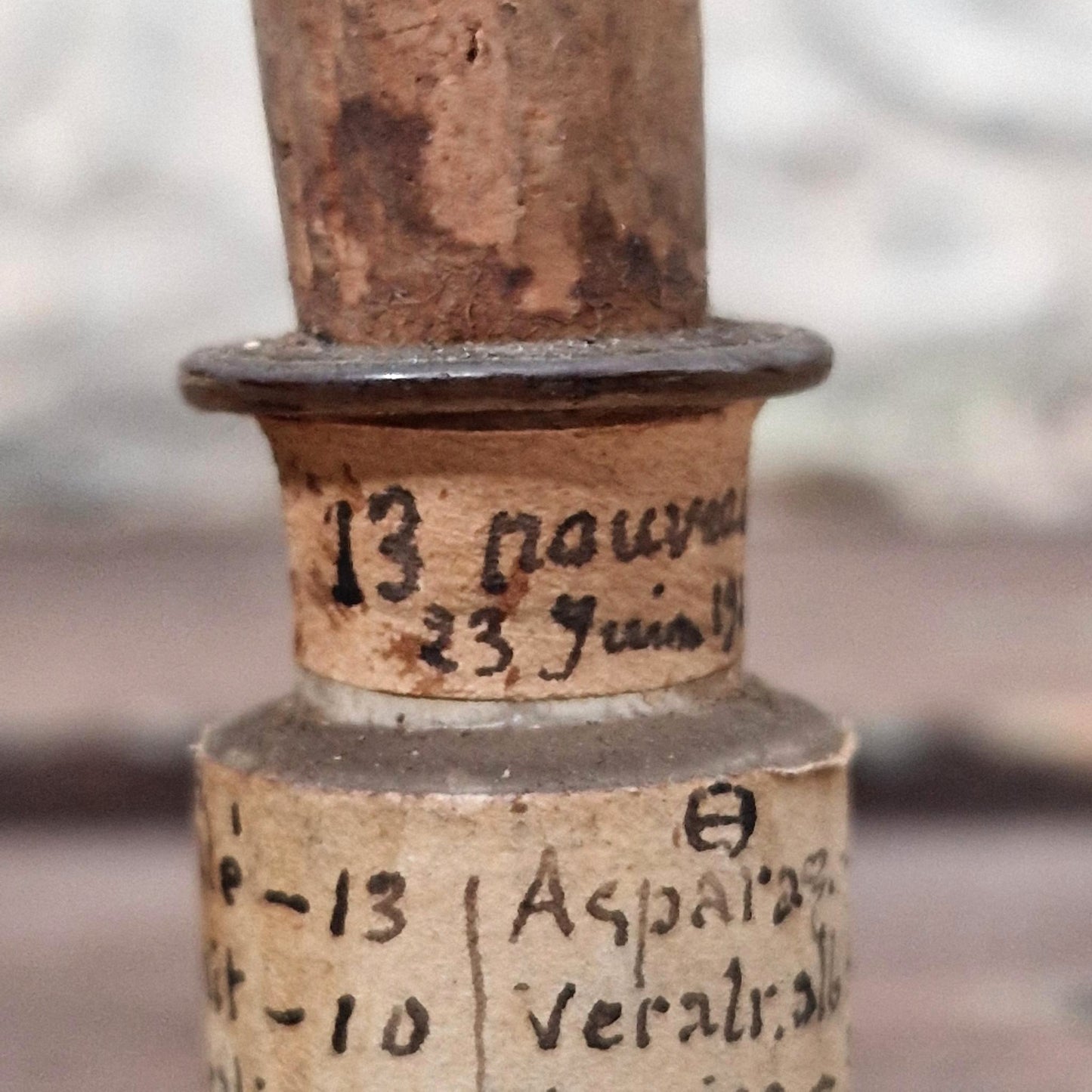 Superbe flacon « Préparation médicale composite  », 1920 (f31)