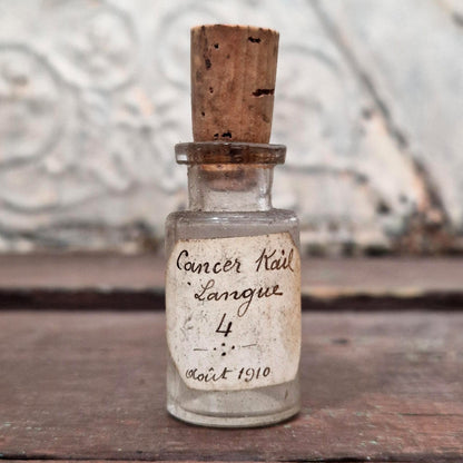Curious bottle "Cancer Kail Langue" August 1910 (f26)