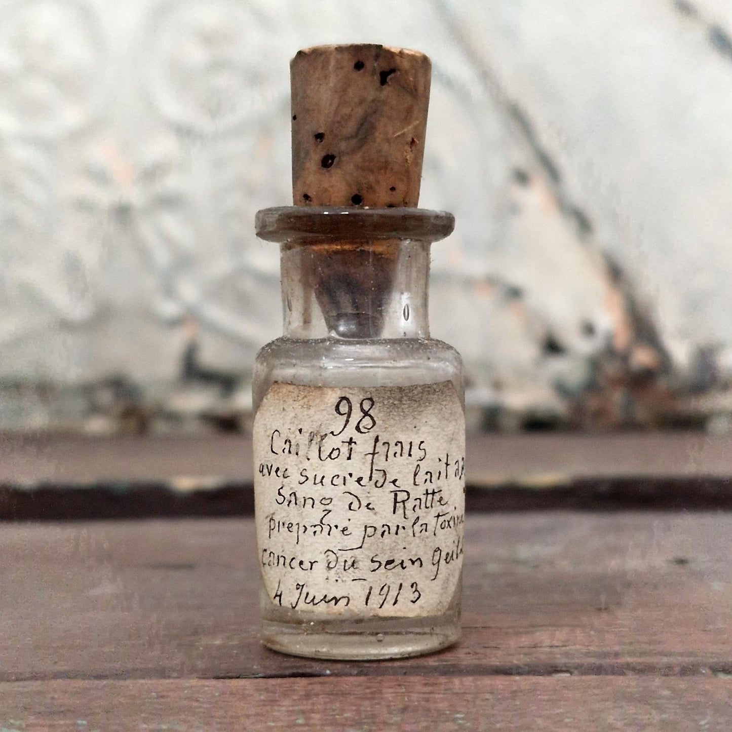 Bottle "Clot / rat spleen blood / breast cancer", 1913 (f12)