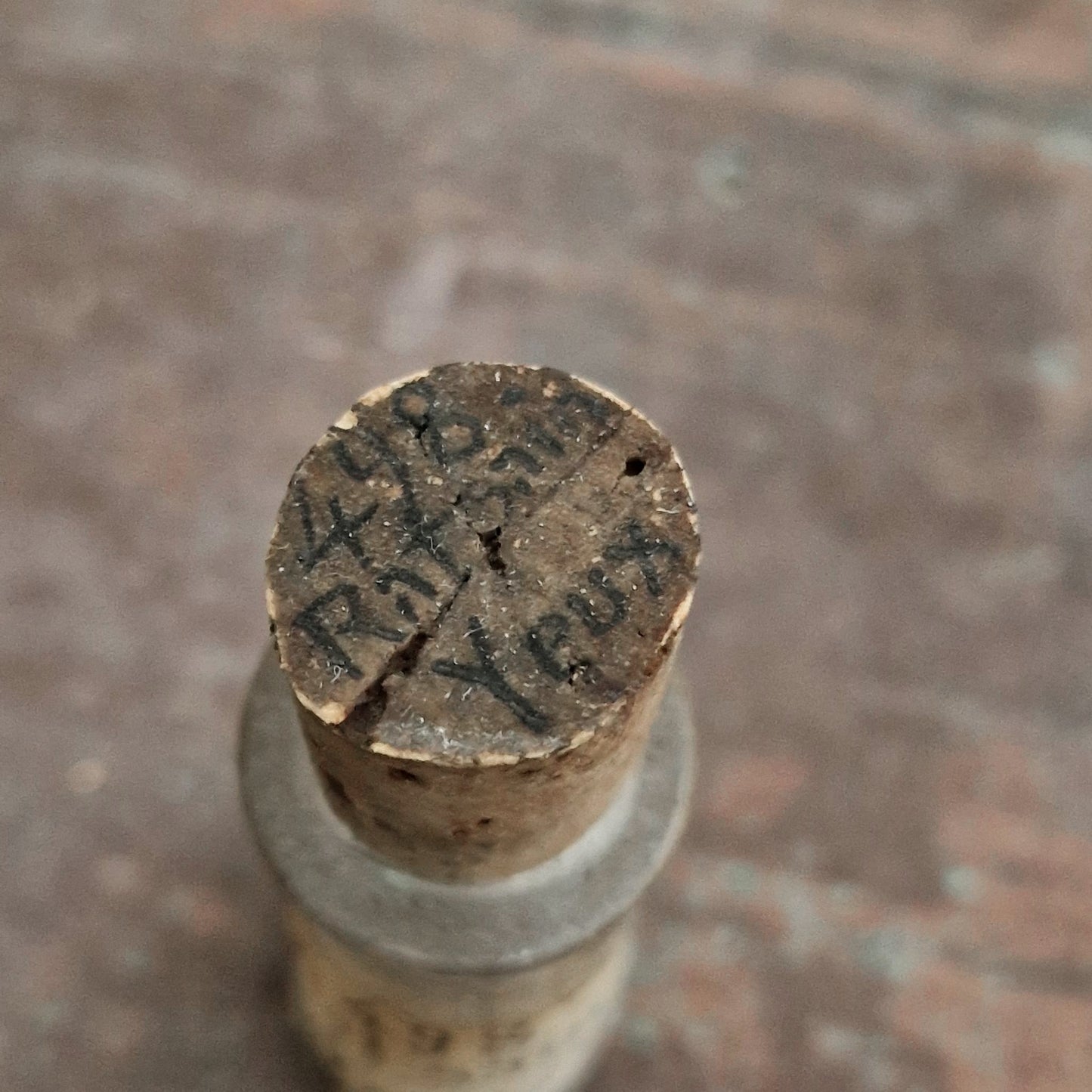 Vintage Laboratory Vial "Healthy Rat - Eyes" (f2)