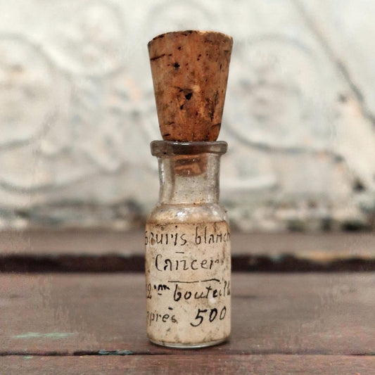 Miniature laboratory vial "White Mouse - Cancer" (f19)