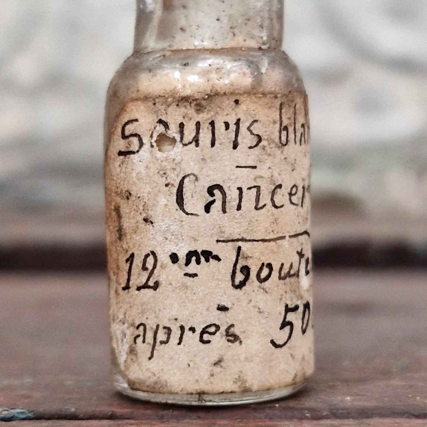 Miniature laboratory vial "White Mouse - Cancer" (f19)