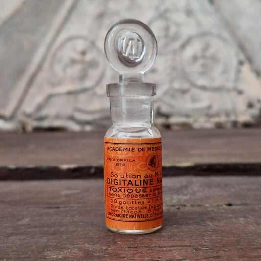 Flacon ancien « Digitaline Nativelle - Toxique » (f53)