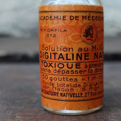 Flacon ancien « Digitaline Nativelle - Toxique » (f53)