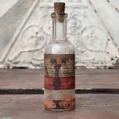 Flacon ancien « Teinture de Coques du Levant - Poison »