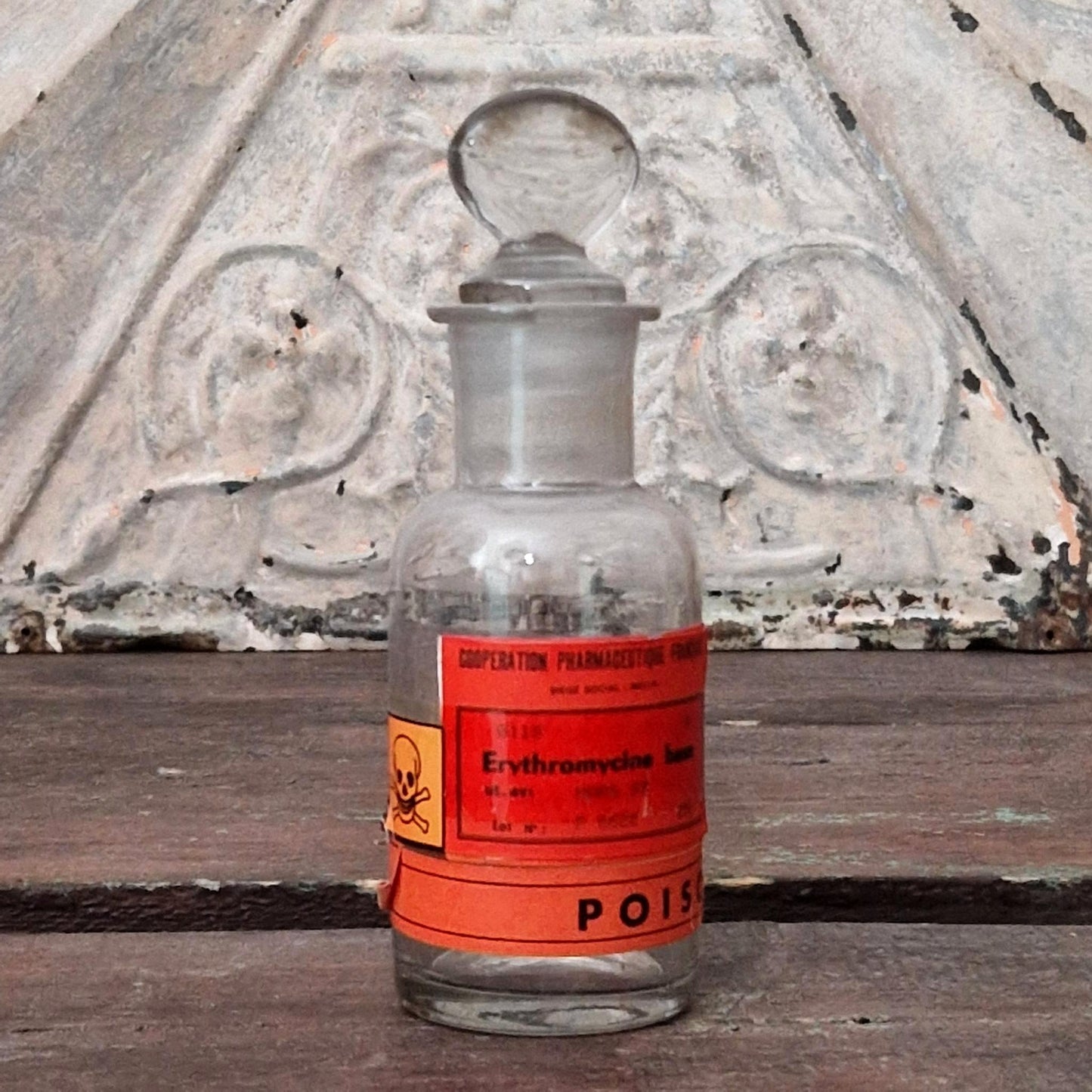 Flacon de pharmacie « Erythromycine base - Poison »