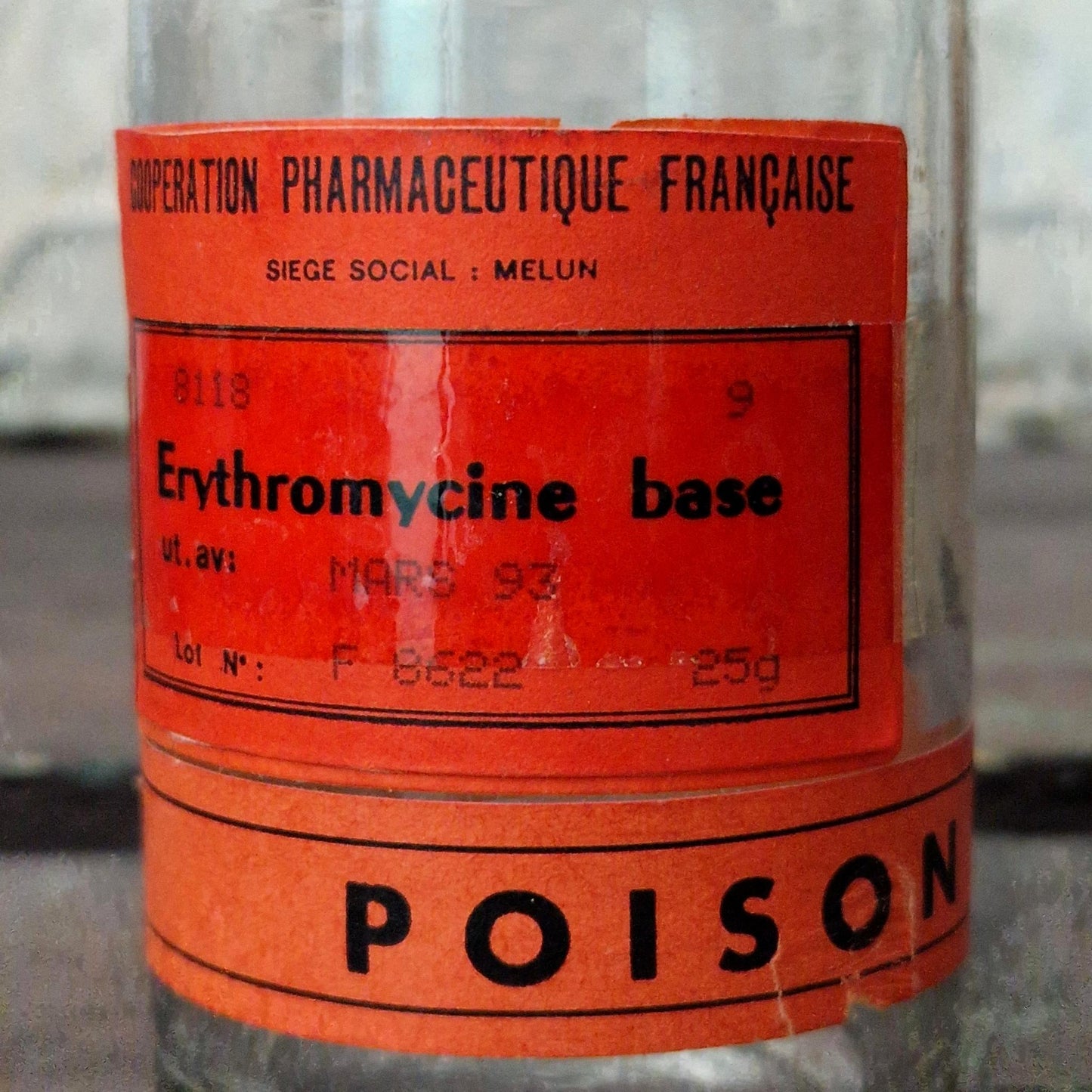 Flacon de pharmacie « Erythromycine base - Poison »