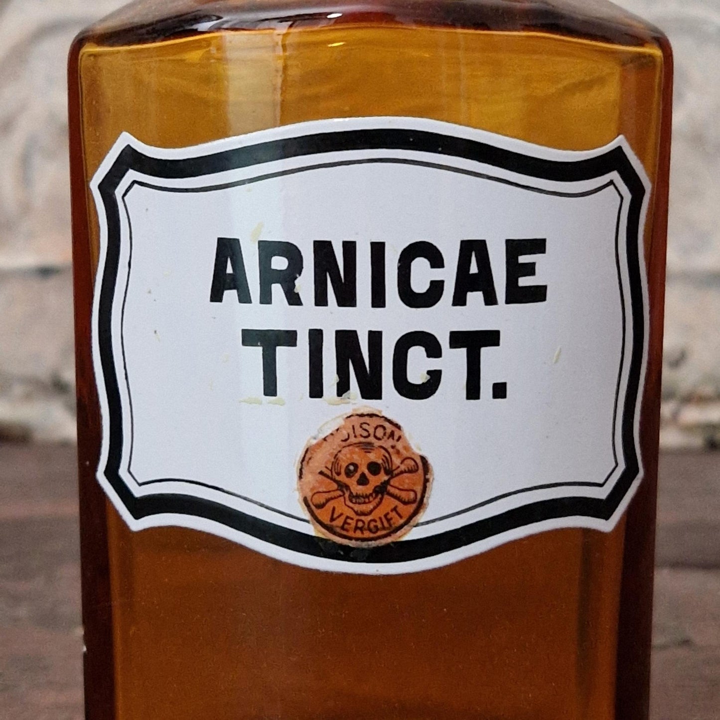 Flacon de pharmacie ancien « Arnicae Tinct. - Poison »