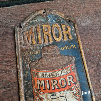 « Miror - Lion Noir », plaque de propreté