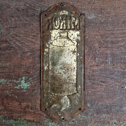 « Miror - Lion Noir », plaque de propreté