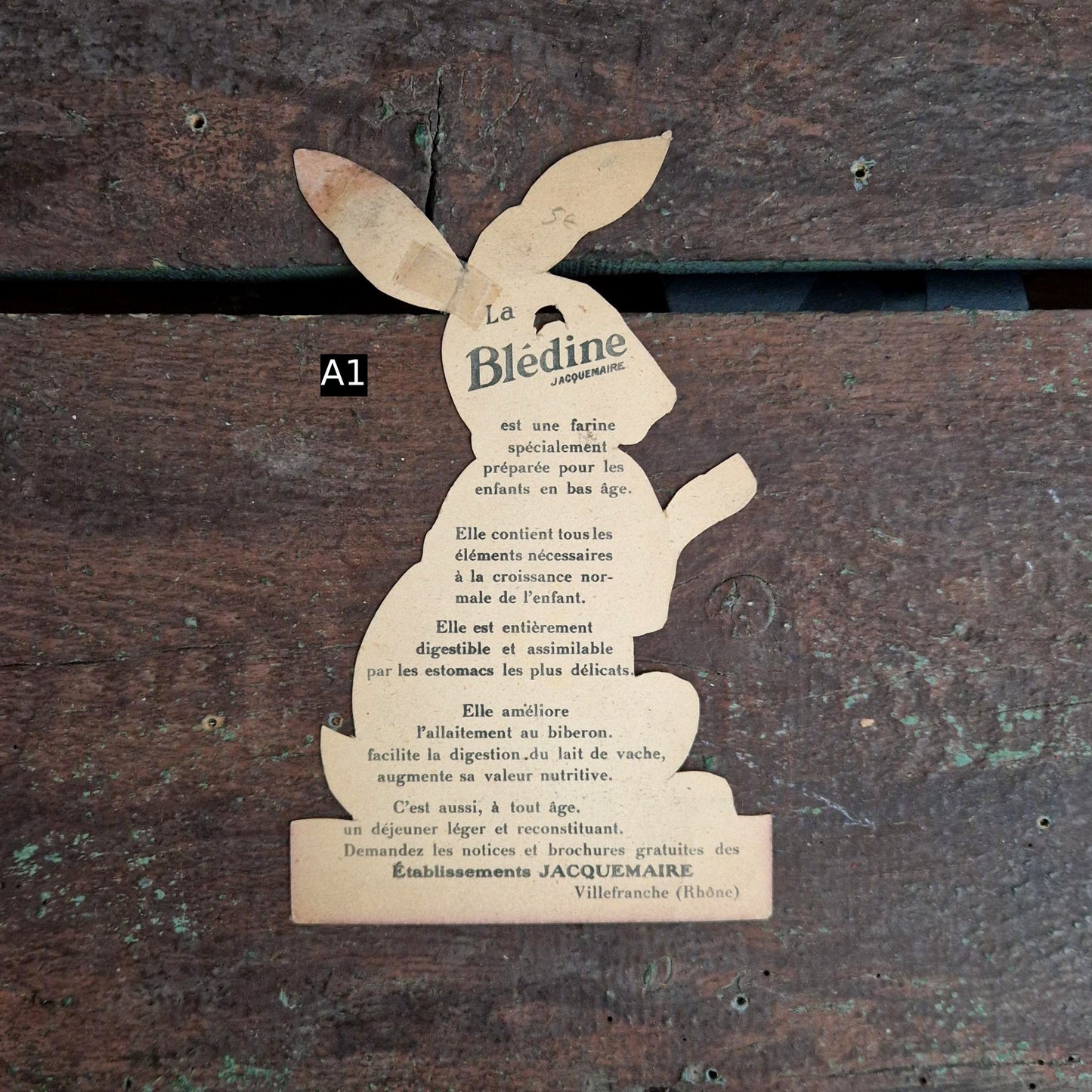 « Blédine », publicité formant une silhouette d'animal