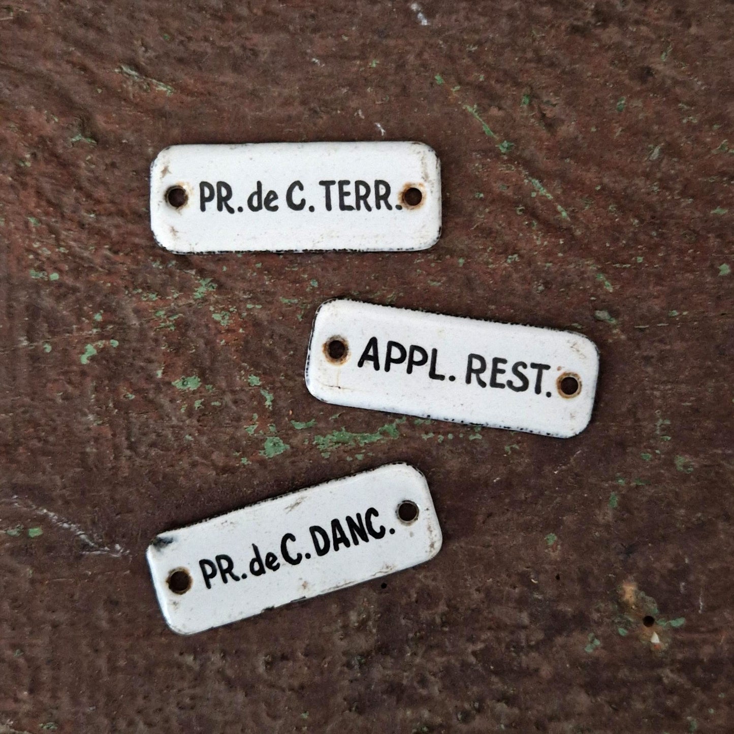 Lot de 3 petites plaques émaillées