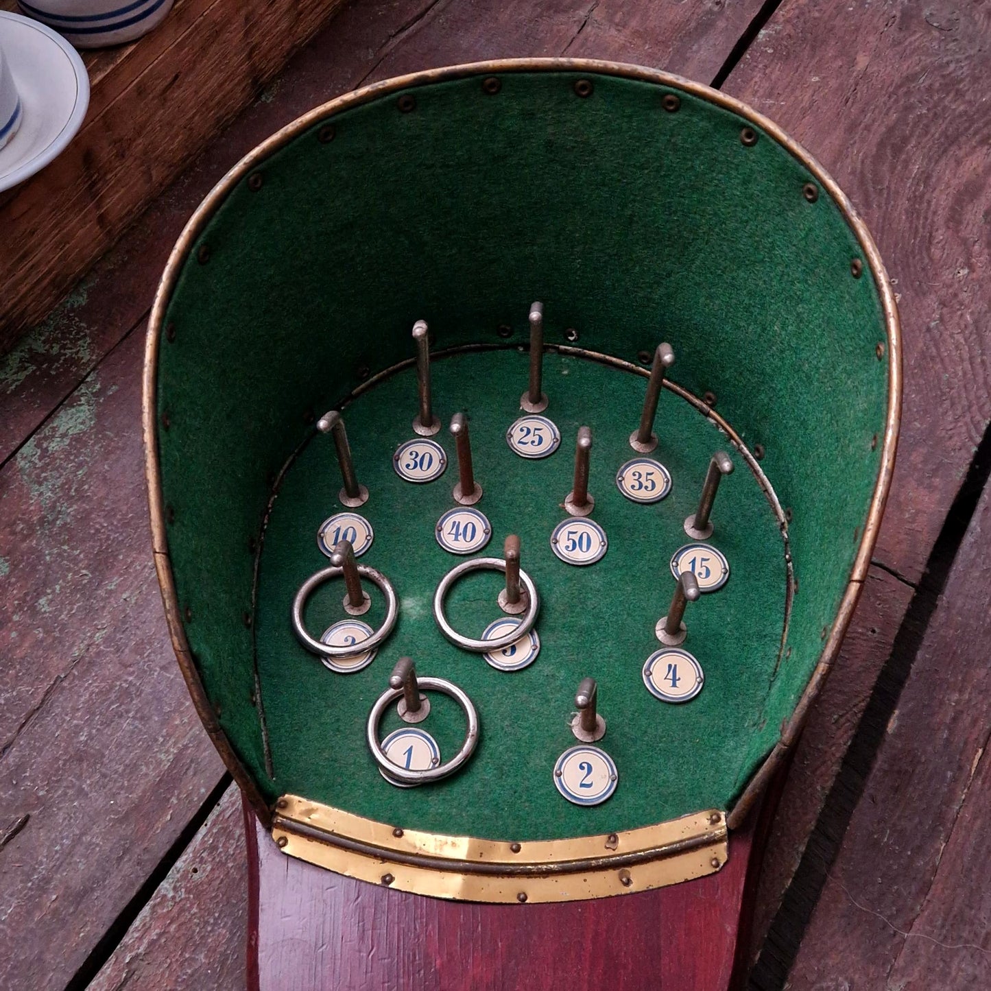 Ancien jeu de lancer d’anneaux mécanique - BAIL - Fin XIXe