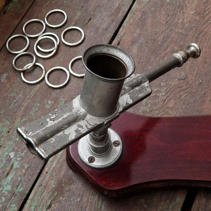 Ancien jeu de lancer d’anneaux mécanique - BAIL - Fin XIXe