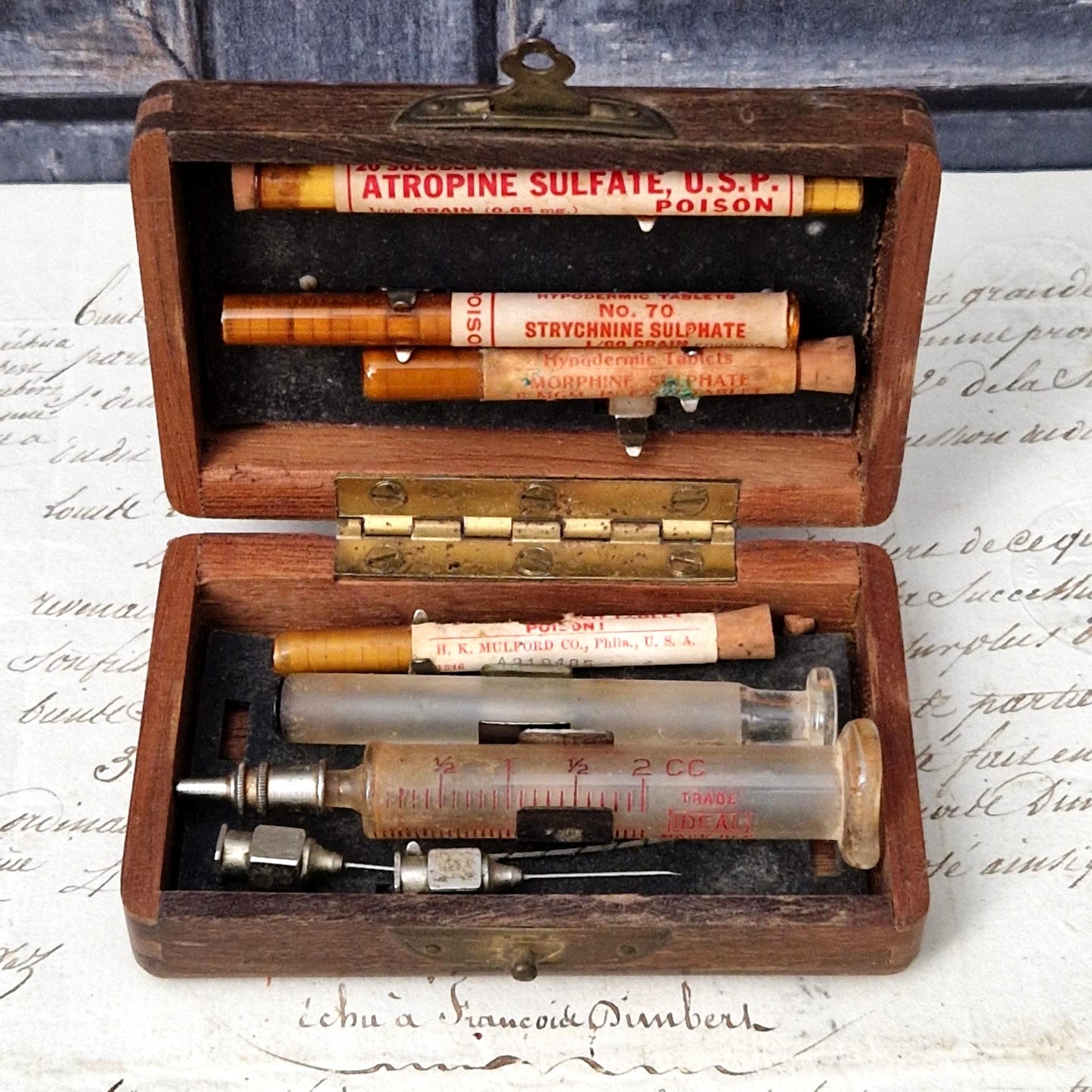 Rare "Morphine / Atropine / Strychnine" medical kit, USA