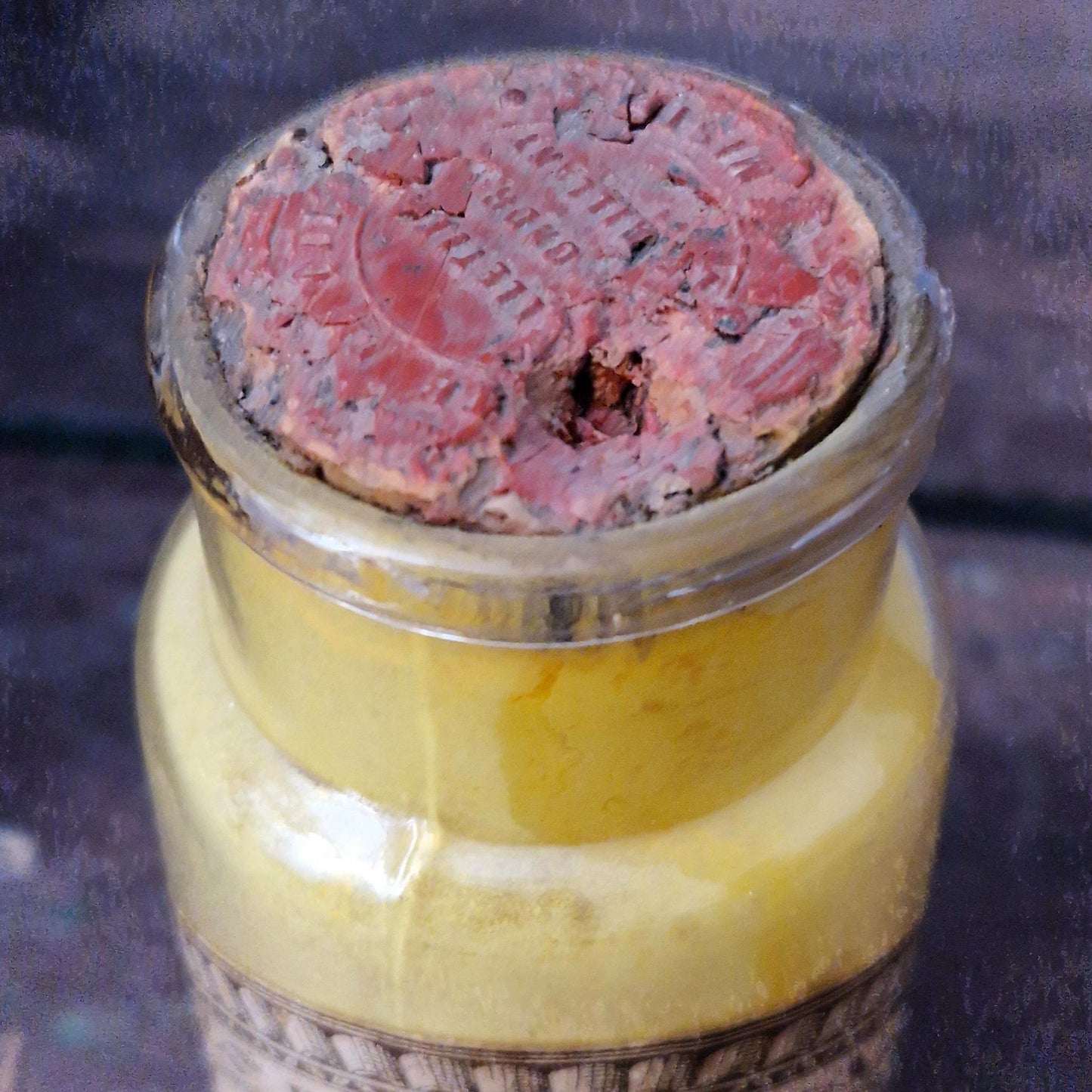 Bottle "Gamboge Powder" - Pigment / Purgative