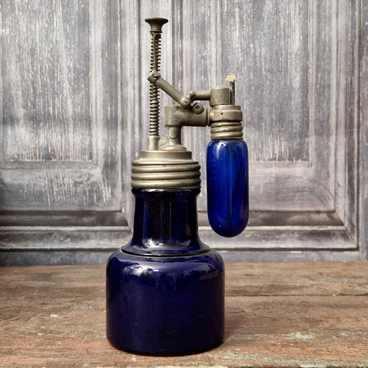 Vintage "Luminus" electrochemical lighter with Grenet battery