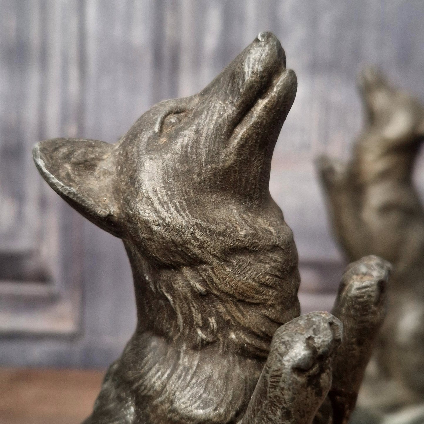 Pair of "Foxes" bookends - Circa 1930