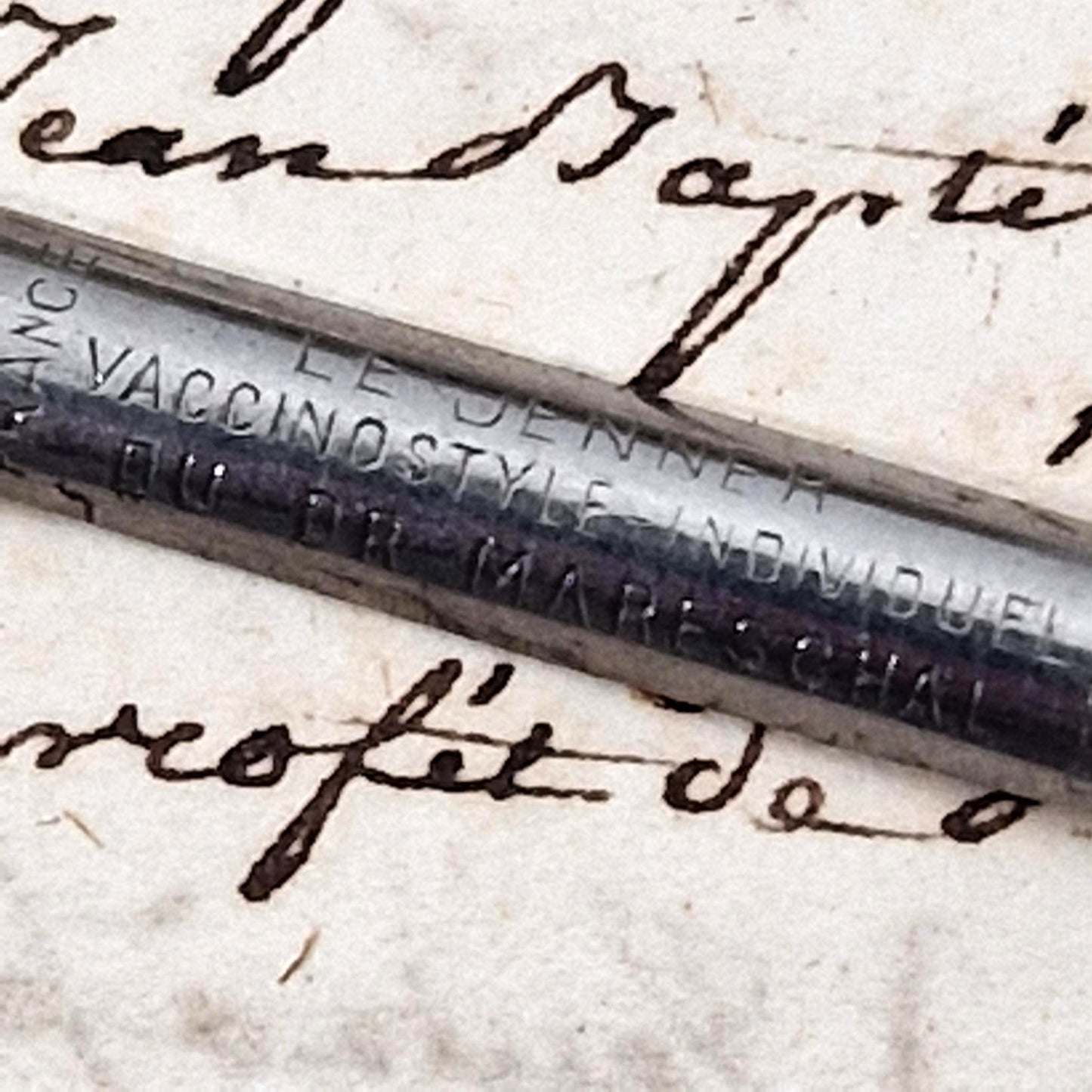 Scarification and vaccination pens - Dr. Mareschal's vaccinostyles