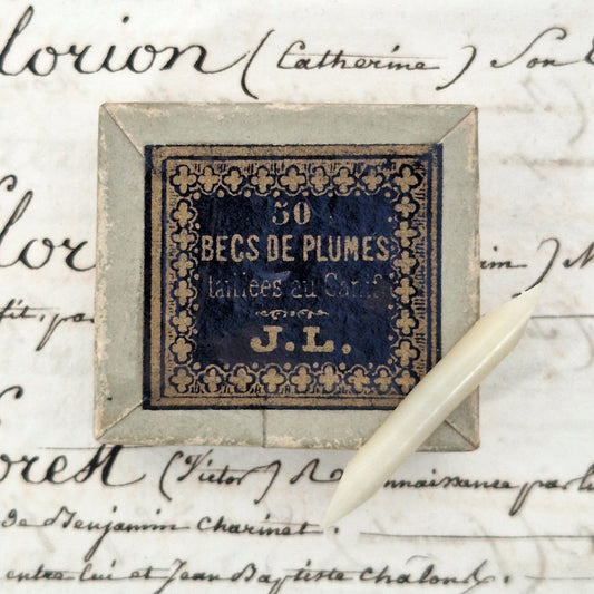 Rare box of quill nibs, pen-cut - 19th century