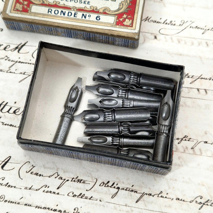 Box of antique "J.B. Mallat - Ronde N°6" nibs