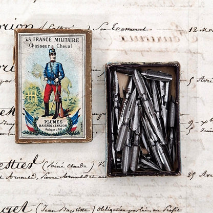 Plumes Baignol & Farjon, « La France Militaire - Chasseur à Cheval »