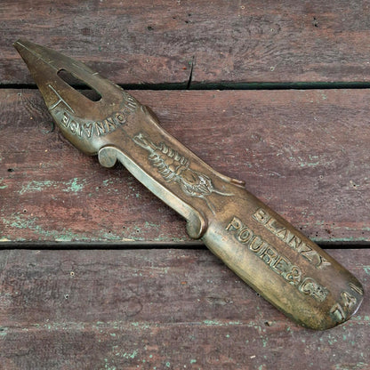 Plume géante / Enseigne en bronze «  Blanzy Poure & Cie »