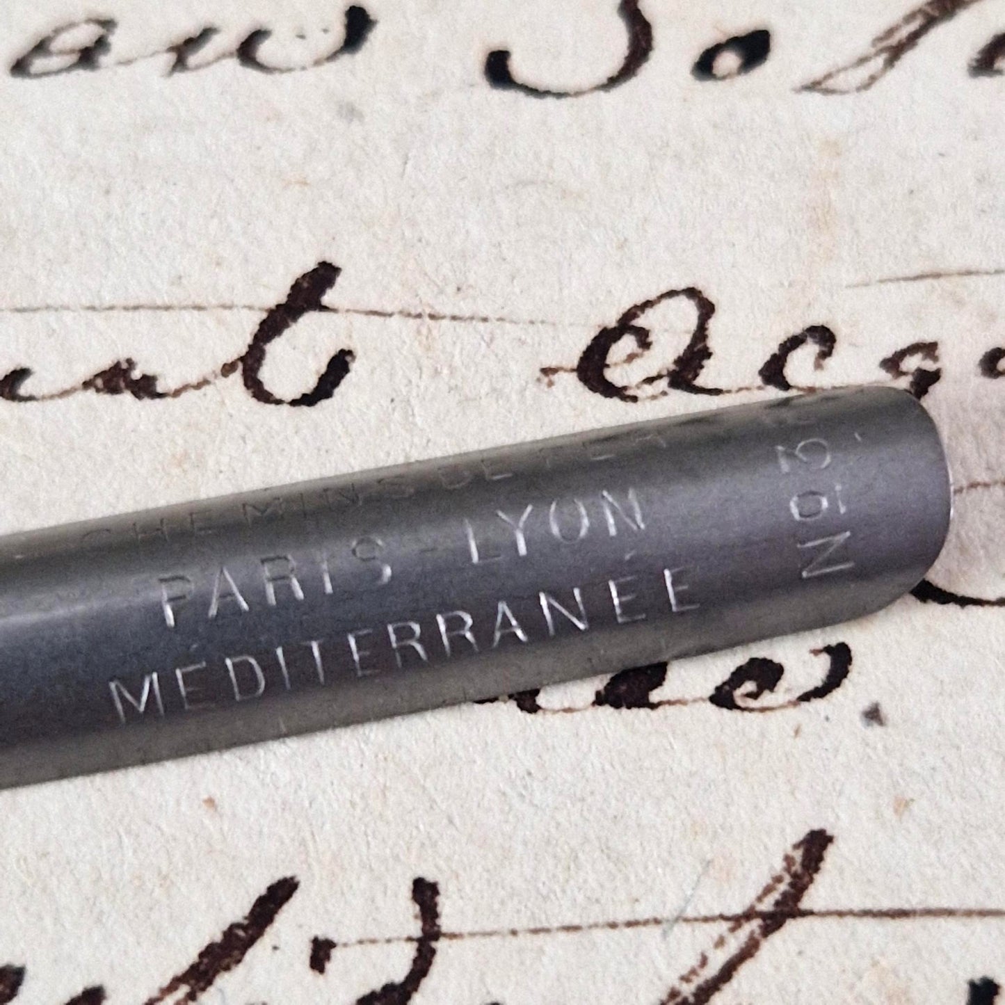 Box of "Paris to Lyon Railways No. 38" pen nibs