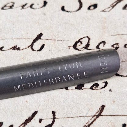 Box of "Paris to Lyon Railways No. 38" pen nibs