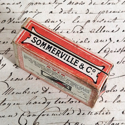 Box of pens "À la Cantinière", Sommerville & Co