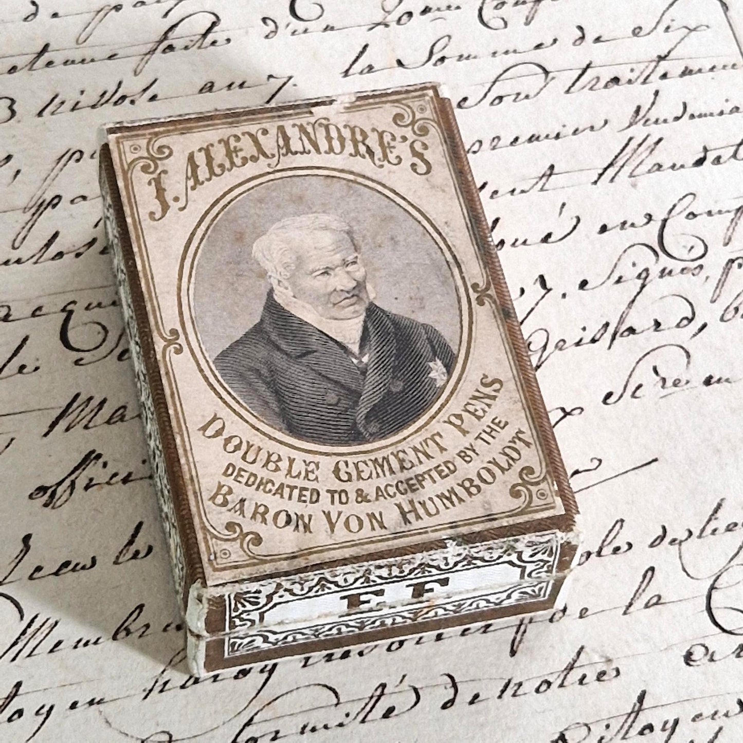 Ancienne boîte de plumes « J. Alexandre », XIXe