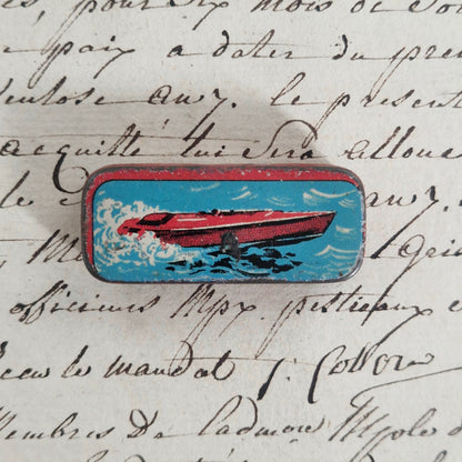 Rare boîte de plumes illustrée « Bateau - Mallat »