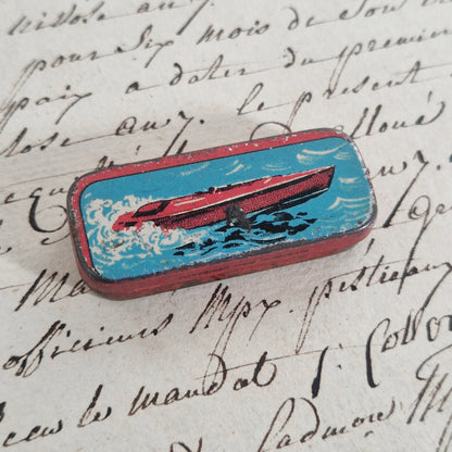 Rare boîte de plumes illustrée « Bateau - Mallat »