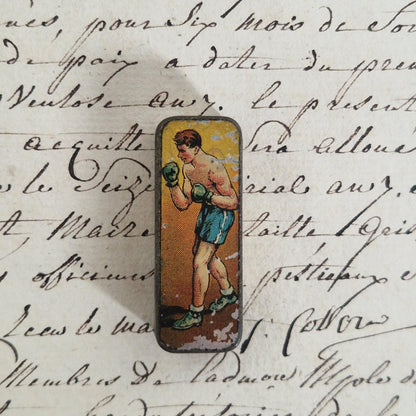 Boîte illustrée « Boxeur » pour plumes