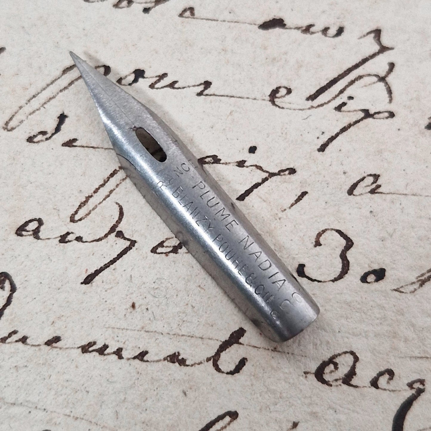 "NADIA" Pen Box - Blanzy Poure & Co.