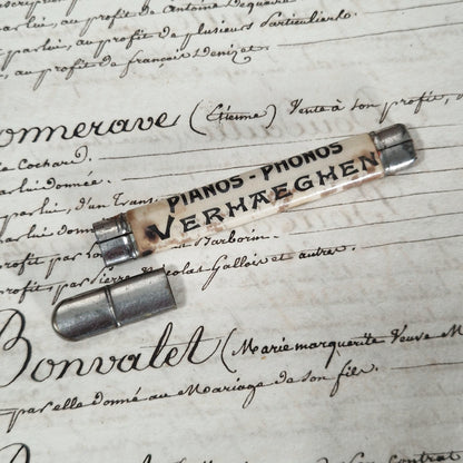 Porte-crayon « Verhaegen Pianos & Phonos Rouen »