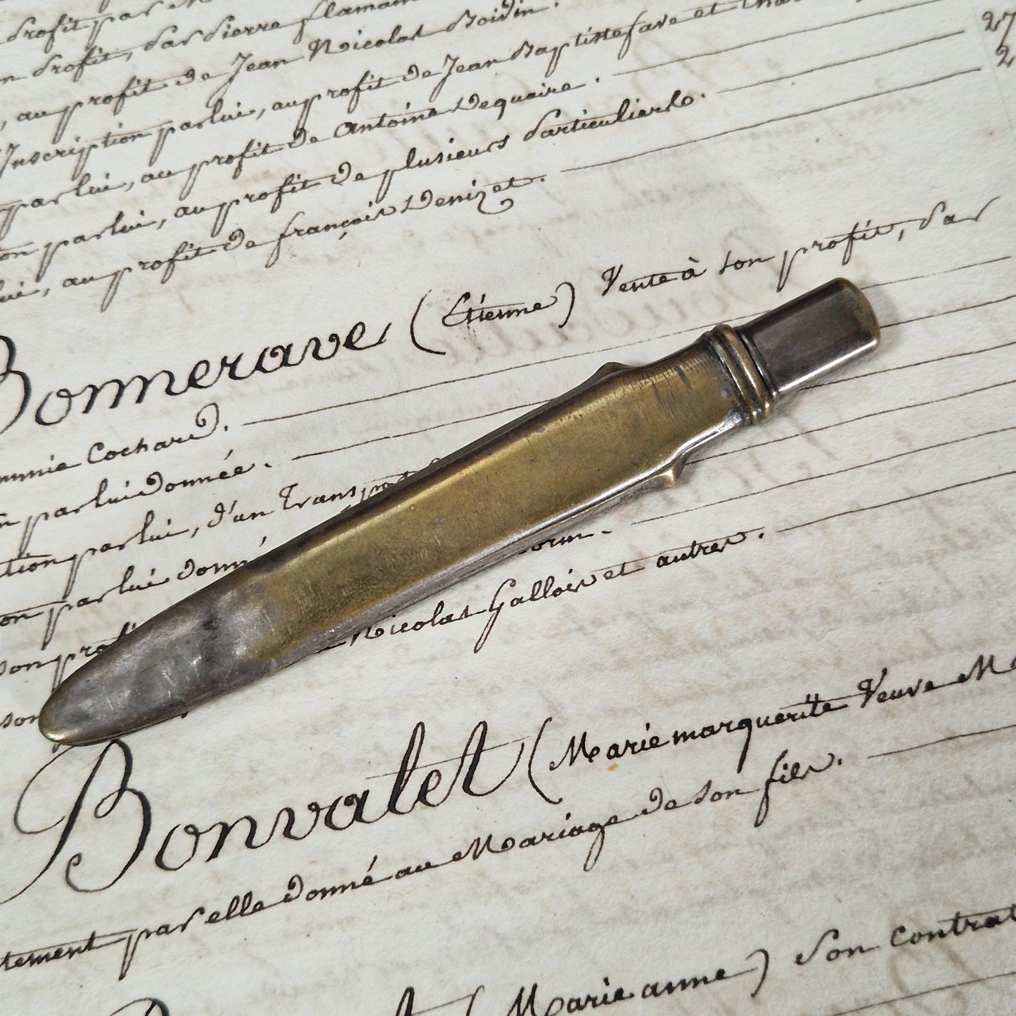 Porte-crayon publicitaire « Liqueur Bénédictine »