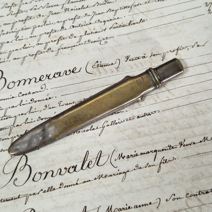 Porte-crayon publicitaire « Liqueur Bénédictine »