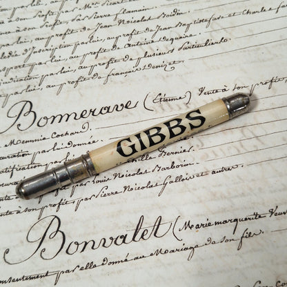 Porte-crayon publicitaire ancien « Gibbs »
