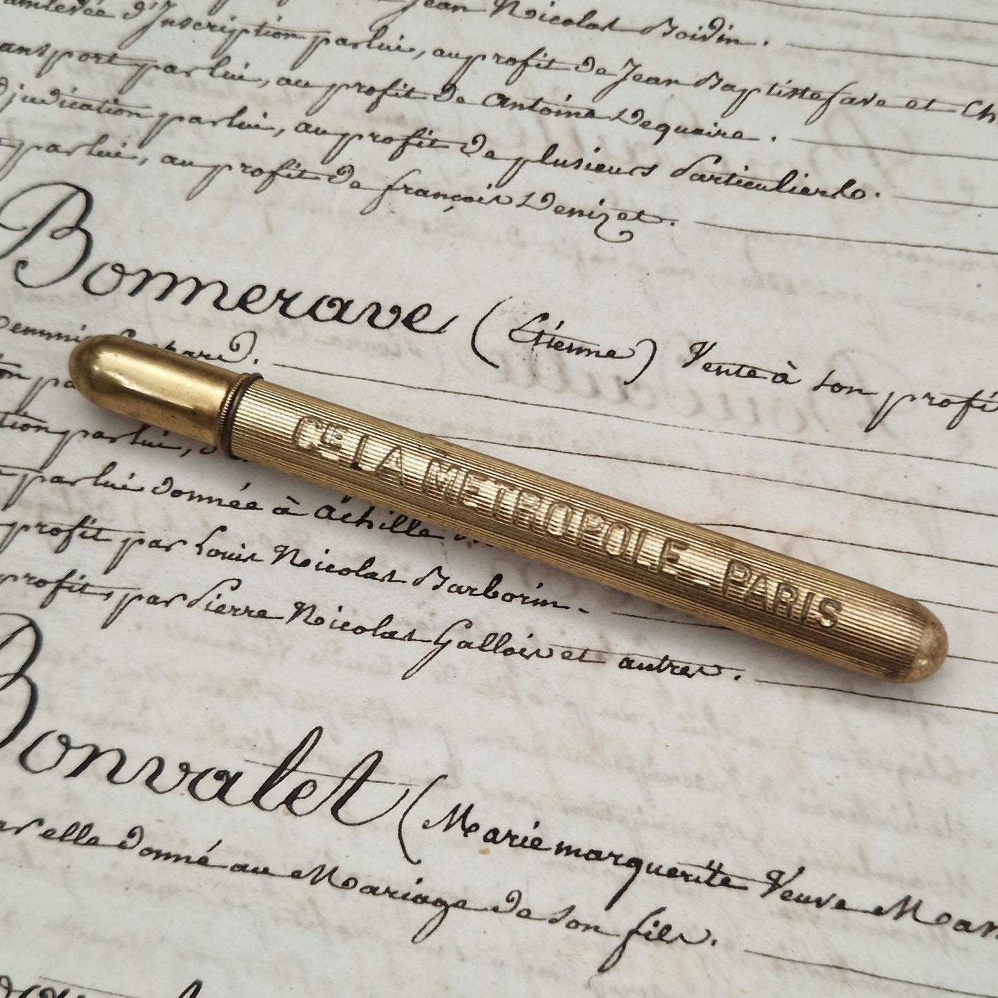 Porte-crayon « La Métropole - Assurances Incendie Accidents »