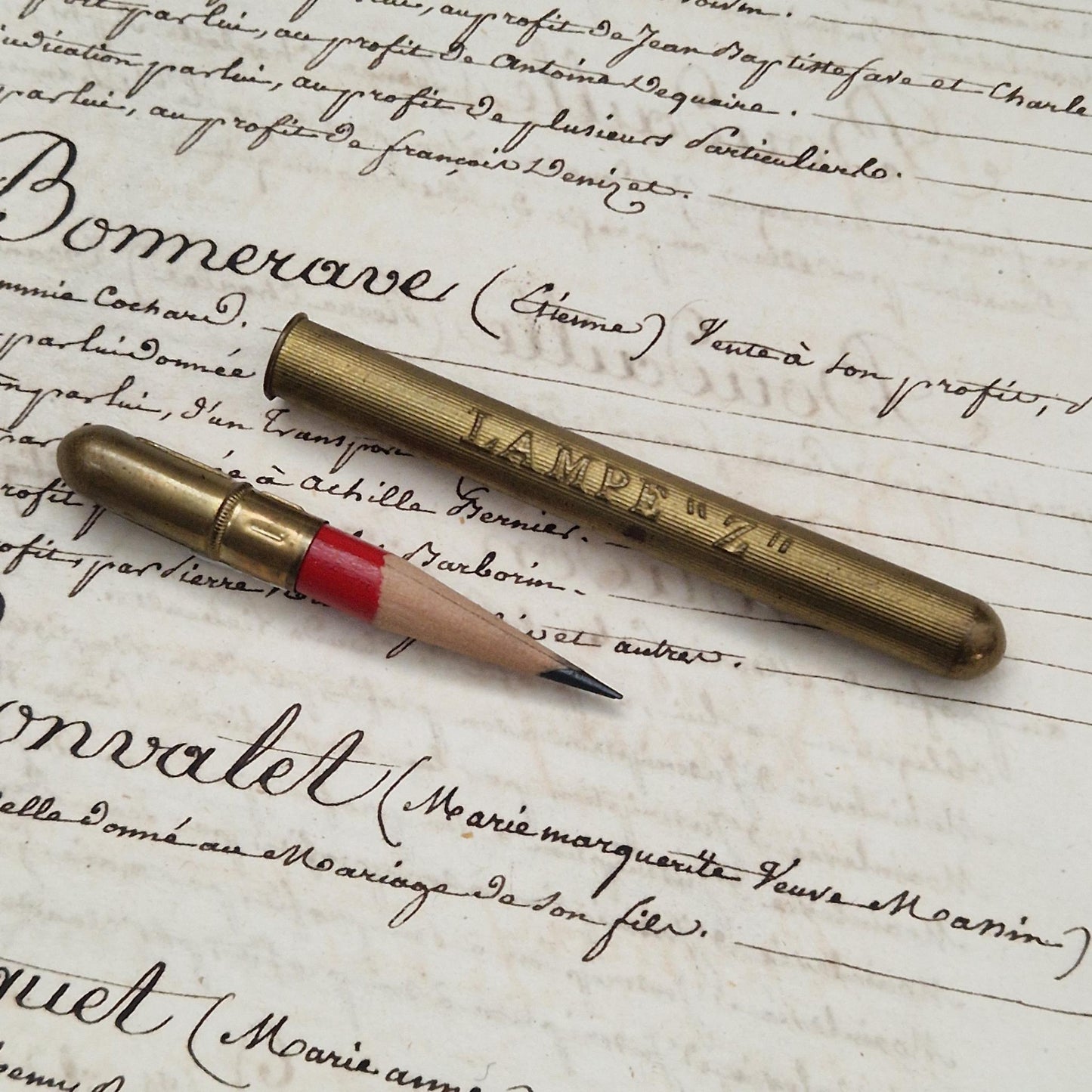 Porte-crayon publicitaire ancien « Lampe " Z " »