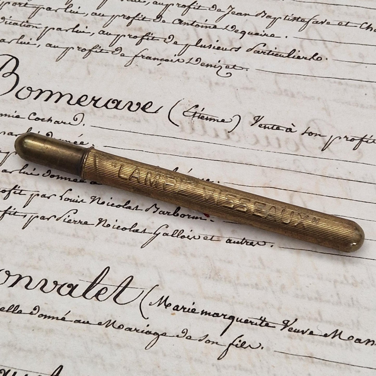 Ancien Porte-crayon publicitaire « Lampe Visseaux »