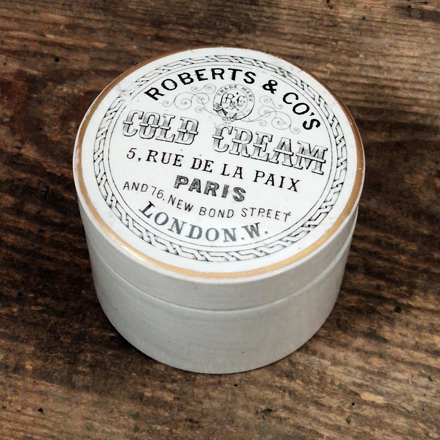 Rare pot à crème « Roberts & Co's Cold Cream - Paris, London »