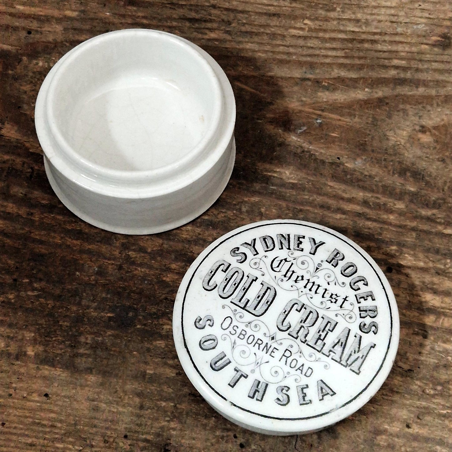 Ancien pot cosmétique « Sydney Rogers Cold Cream - Southsea »