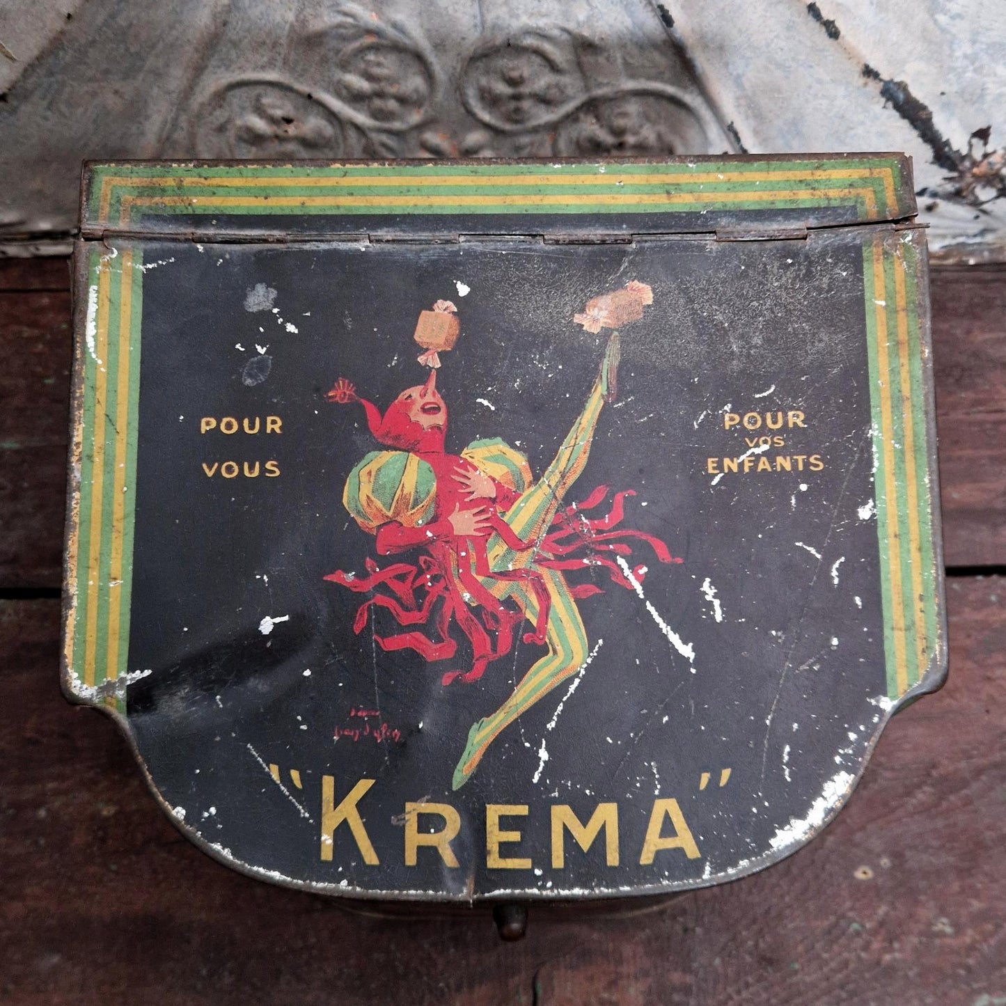 Ancienne boîte distributeur de comptoir « Krema » - Jean d'Ylen