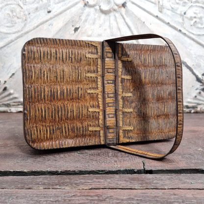 Boîte à biscuits LU « Panier en osier » - 1ère version 1897