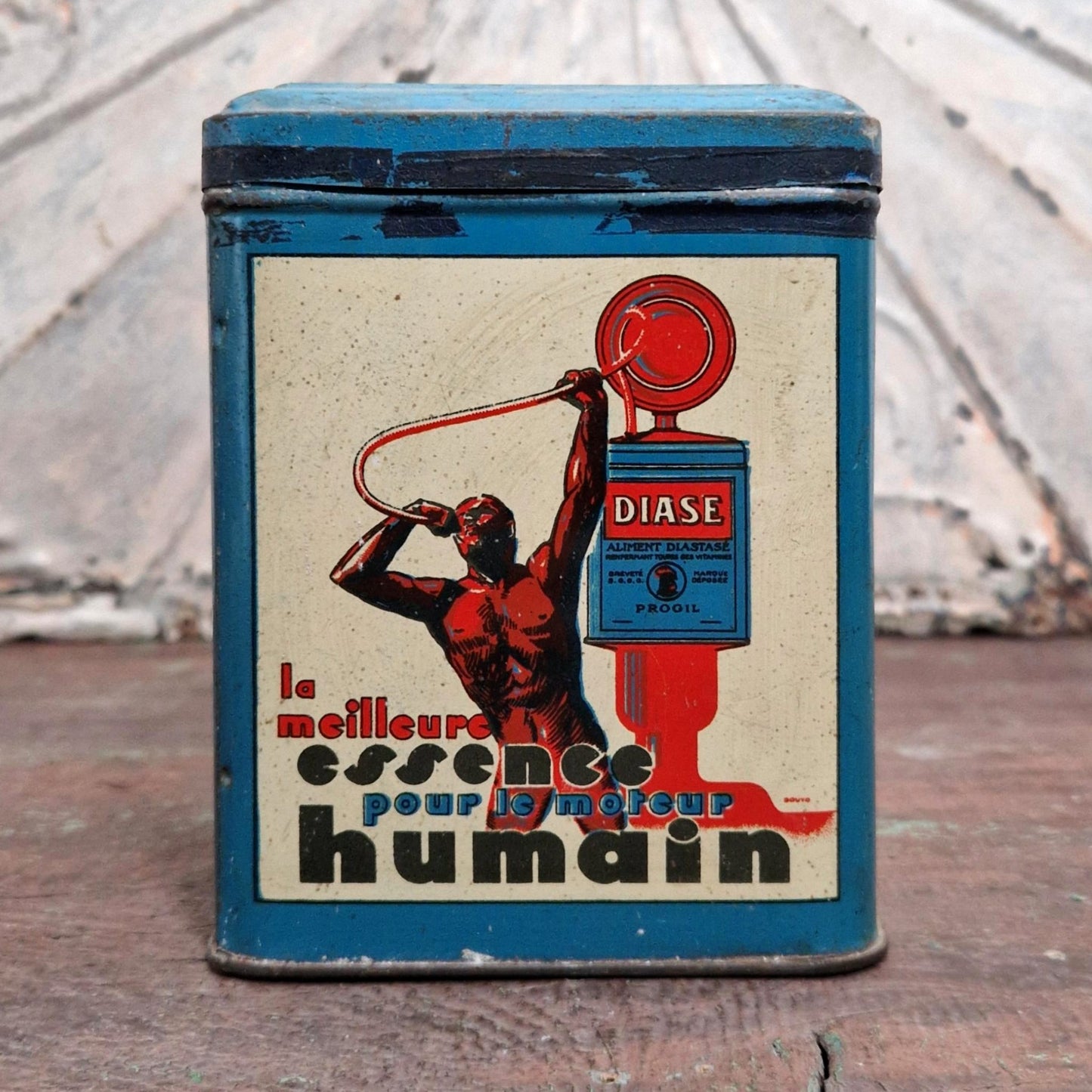 Boîte publicitaire «Diase, essence pour le moteur humain »